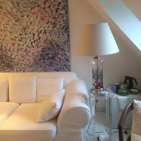 Einfamilienhaus Im Landhausstil Проживание в семье